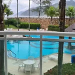 Lindo Flat A Beira Mar Em Pontal Beach Resort Recreio Rj