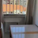 Apartamento Encantador Com Vaga De Garagem