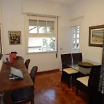 Aconchegante E Espacoso 2 Quartos Com Varanda No Coracao De Copacabana