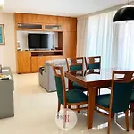 Tiffanys Premium Residence Service
