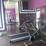 Otima Localizacao, Reformado E Com Piscina!