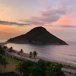 Flat na Praia do Pontal com vista deslumbrante - Villa del Sol Residences