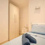 Crown Casa Copacabana Design Apartment