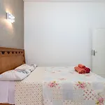 Copacabana House Point