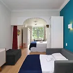Fantastico 1 Quarto E Sala Em Copacabana Com Vista Para Natureza
