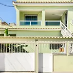 Suite Para Solteiro Em Ambiente Familiar