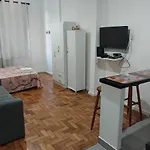 Lindo Apartamento Em Copacabana
