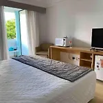 Flat com piscina próximo à praia M4032