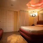 Hotel Show Adult Only