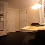 Hotel Show Adult Only