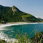 Lindo Flat 2 A 300 Mts Da Praia Posto 12 Recreio