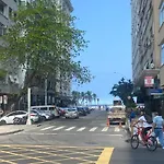 Studio Completo Na Praia De Copacabana Com Ar, Wifi, Netflix, Ate 4 Pessoas, Fundos Claro E Silencioso, Pauloangerami Pj135