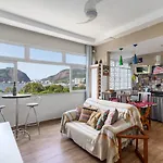 Charmoso Apartamento Na Praia De Botafogo
