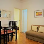 Apartamento Acolhedor Na Avenida Atlantica