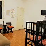Apartamento Acolhedor Na Avenida Atlantica