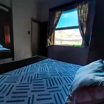 Apto Com Vista Para Praia De Copacabana