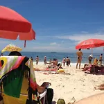Studio Completo Na Praia De Copacabana Com Ar, Wifi, Netflix, Ate 4 Pessoas, Fundos Claro E Silencioso, Pauloangerami Pj135