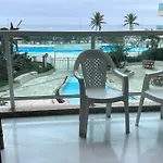 Apart Vista Mar E Piscina