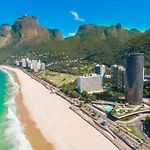 Quarto No Hotel Nacional Com Vista Mar Para A Praia De Sao Conrado, Rj