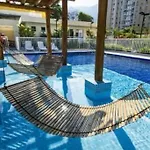 Otimo Ap Em Condominio C Piscina Na Barra Olimpica