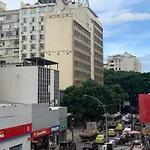 Apartment By The Sea Com Netflix