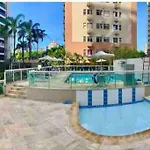 Ap Na Barra Da Tijuca, Atras Do Windsor