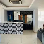 Lindo Apto Beira Mar Copacabana