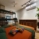 Apartamento Studio Completo Copacabana 1 Quadra Da Praia Com Garagem