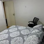 Apartamento Em Copacabana 2 Quadras Da Praia