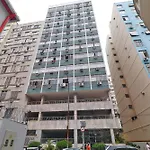Apartamento Silencioso Para 6 Pessoas, 2 Quadras Da Praia, Proximo A Bares, Restaurantes E Metro