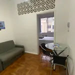 Apartamento Completo Na Praia De Copacabana , Novinho , Wifi, Ar Condicionado, Netflix, Frente Em Andar Alto, Pauloangerami Mvc15