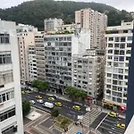 Apartamento Completo Na Praia De Copacabana , Novinho , Wifi, Ar Condicionado, Netflix, Frente Em Andar Alto, Pauloangerami Mvc15