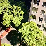 Apartamento Xavier Da Silveira 40