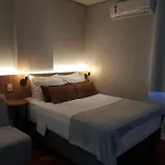 Studio 156, ótima localização, 150 metros do mar