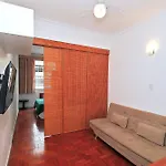 Studio Simples E Barato Em Copacabana P/ 4 Pessoas
