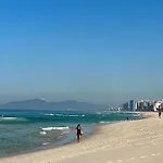 Novissimo Apartamento A Beira-Mar