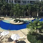 Le Parc Residencial Resort