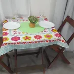 Kitnet Em Botafogo Acesso Apenas Por Escada