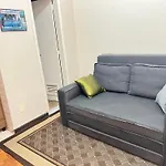 Complete And Quiet Apartment @ Copacabana