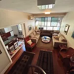 Leblon Penthouse - Right Next To The Beach