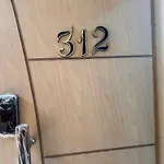 Apartamento Inteiro A Duas Quadras Do Metro E Da Praia