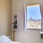 Loft Com Vista Pro Pao De Acucar! A/C, Wi-Fi, Tv