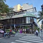 1 Quarto C Vista Livre E Banheiro Privativo E Perto Das Praias Ipanema Leblon Arpoador Copacabana E Do Cristo Redentor Do Bondinho Pao Acucar Etc Chegando Mais Cedo Que O Check-In Do Meio-Dia, Deixe Suas Malas, Idem No Check-Out Das 10H Manha