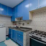 Apartamento Copacabana, Vista Mar 100 M Da Praia