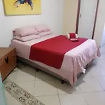 Copacabana Lindo Studio!