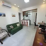 Apartamento De 1 Quarto Reformado Em Copacabana