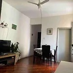 Apartamento Para Casal No Flamengo