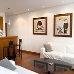 Hr.254 - Charmoso Apartamento De 2 Quartos Para Temporada Em Ipanema, 78M2