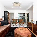 3 Quartos A 200M Da Praia De Ipanema | Vp 220/801