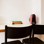 Omar do Rio - BR 194/1104: Studio Copacabana, Internet 240mbps, Smart TV + TV a Cabo, Workstation, Alexa, a 80m do Metrô Cardeal Arcoverde e a 400m da Praia de Copacabana